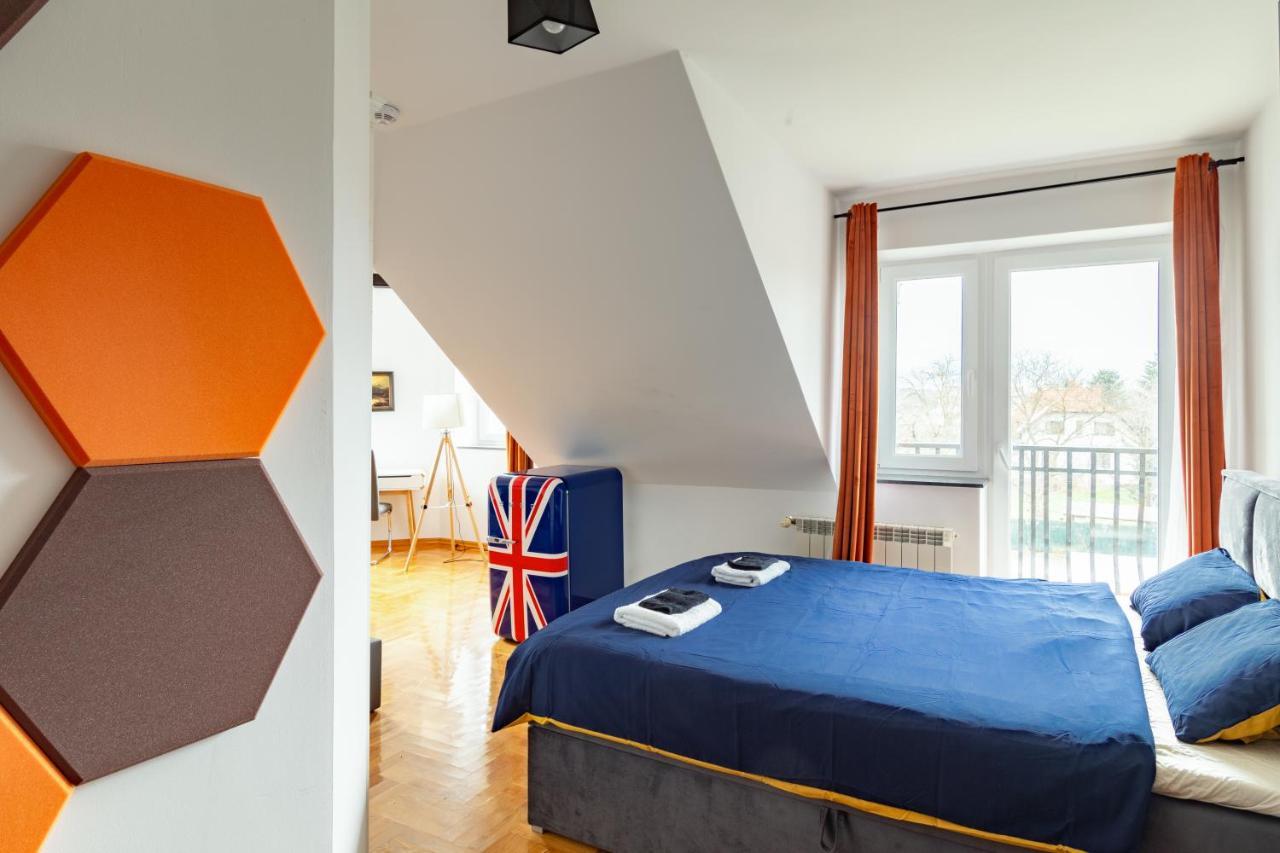 The Castle Suites & Apartment - Free Parking - (Adults Only) Krakow Bagian luar foto